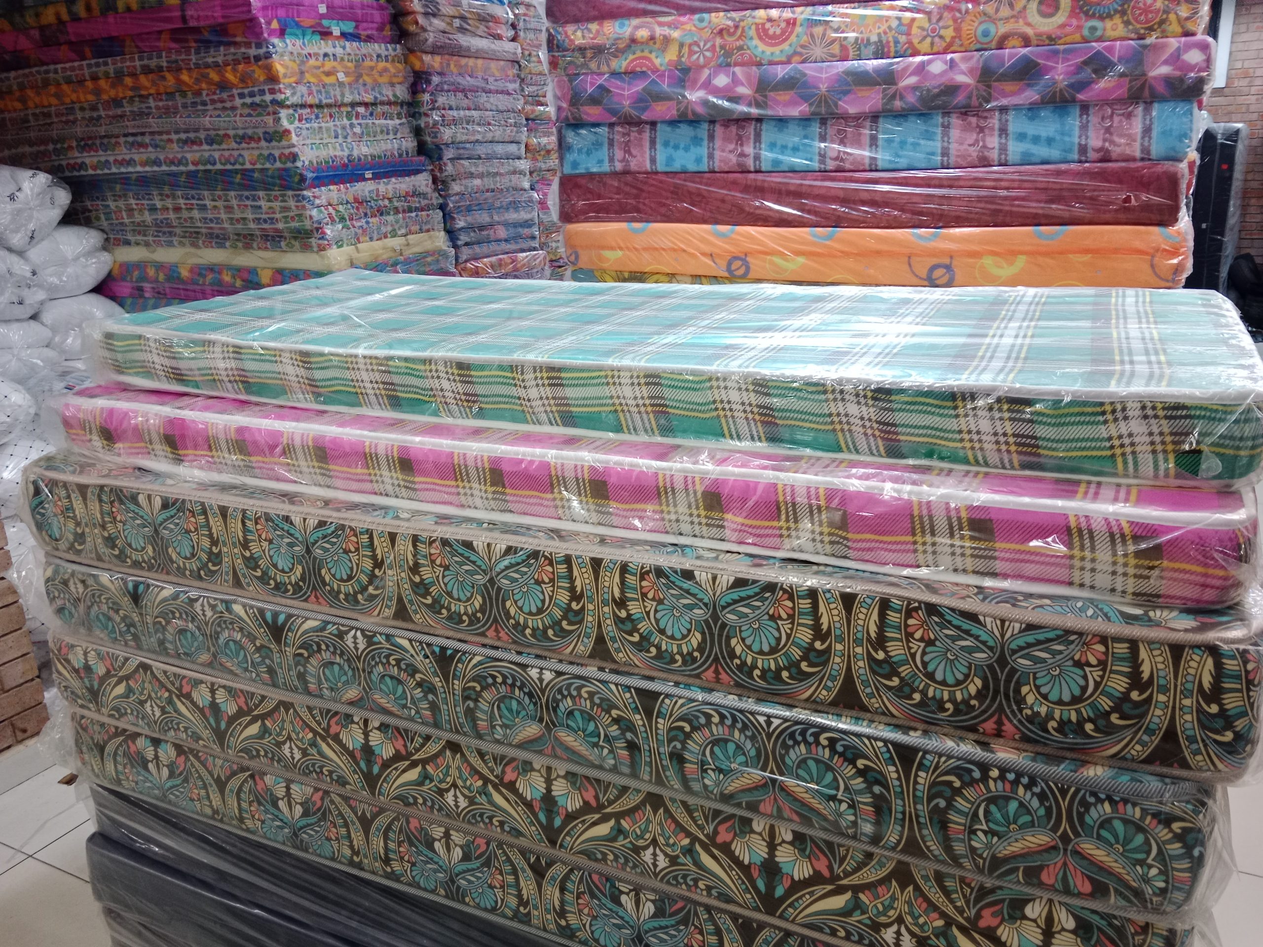 filter: 0; jpegRotation: 0; fileterIntensity: 0.000000; filterMask: 0; module:1facing:0; 
hw-remosaic: 0; 
touch: (-1.0, -1.0); 
modeInfo: ; 
sceneMode: Night; 
cct_value: 0; 
AI_Scene: (-1, -1); 
aec_lux: 0.0; 
hist255: 0.0; 
hist252~255: 0.0; 
hist0~15: 0.0;